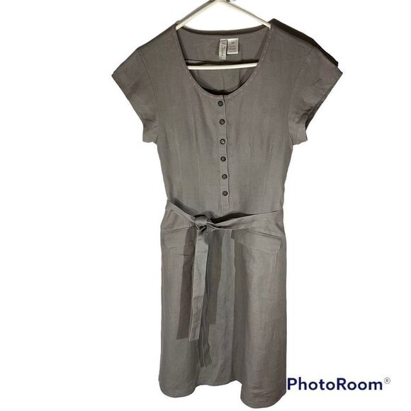 Sahalie Grey Linen Shirtdress. XS. Half Buttonup. Flap pockets Beautiful - Picture 3 of 9